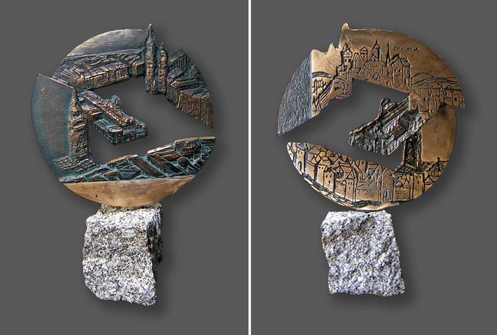 Wspomnienia lokacyjne I, /awers, rewers/, 2007, brąz, kostka granitowa, 29 x 20 x 8,5 cm