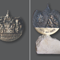 Medal XXV rocznica Pontyfikatu Jana Pawła II, /awers, rewers/, 2003, brąz, marmur, 19,5 x 14 x 3 cm
