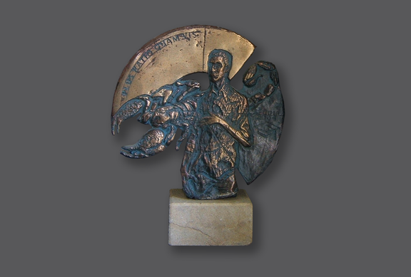 Skorpion – Tytus, /awers/, 2004, brąz, piaskowiec, 23 x 20 x 7 cm